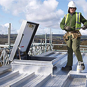 Trappe d'accès de toit - S-50TB - Bilco UK - carrée / en aluminium / avec échelle