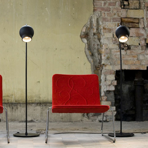 Lampe sur pied - OGLE - ATELJE LYKTAN - en aluminium / en polycarbonate / contemporaine