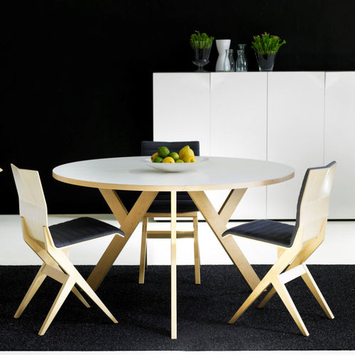 Table contemporaine - YPSILON - KARL ANDERSSON - en chêne / en noyer / en hêtre