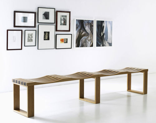 Banc contemporain - SIDEBYSIDE - KARL ANDERSSON - en bois / modulaire / pour musée
