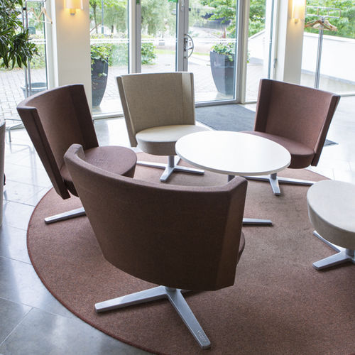 Chauffeuse contemporaine - CENTRUM GRANDE - MATERIA - en cuir / en tissu / blanche