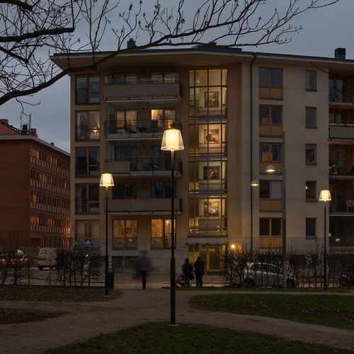 Lampadaire urbain - BRASS - ZERO - contemporain / en acrylique / en laiton