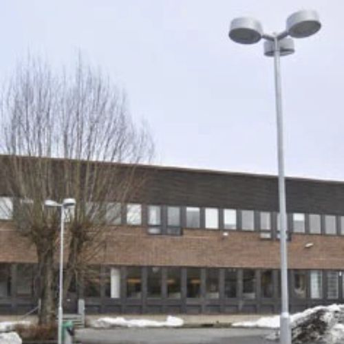 Lampadaire urbain - TREPUCK - ZERO - contemporain / en acier peint / en verre