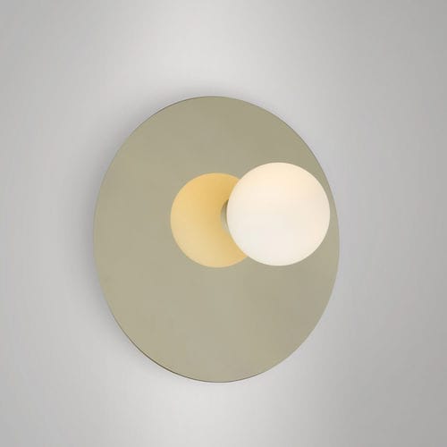Applique murale contemporaine - DISC & SPHERE ASYMMETRICAL - Atelier Areti - d'intérieur / en laiton poli / en verre