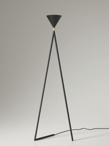 Lampe sur pied - ONE CONE - Atelier Areti - en métal / contemporaine / d'intérieur