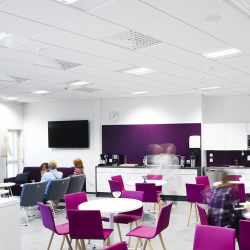Faux-plafond en laine de verre - FOCUS™ E - Saint-Gobain Ecophon - en dalles / pour bureau / d'intérieur