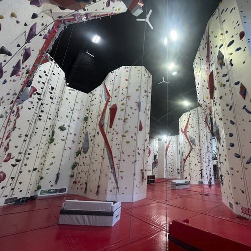 Matelas de réception pour mur d'escalade d'intérieur - T-SAE.5 - Modugame - MG Sport