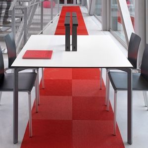 Table de travail contemporaine - KORYTEM - DPC - en métal / avec piètement en métal / carrée