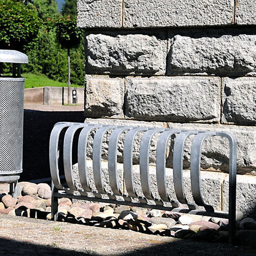 Range-vélo au sol - BASIC 190 - Euroform K. Winkler GmbH - pour espace public / en acier galvanisé / en tôle d'acier