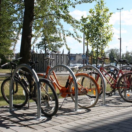 Range-vélo au sol - ARCO - Euroform K. Winkler GmbH - pour espace public / en acier galvanisé / professionnel