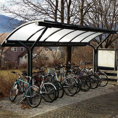 Abri vélo couverture en polycarbonate - VELA - Euroform K. Winkler GmbH - en acier galvanisé / pour espace public / pour les zones urbaines