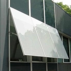 Panneau en verre de protection solaire - VSG SM - INGLAS GmbH & Co. KG - feuilleté / coloré / pour façade
