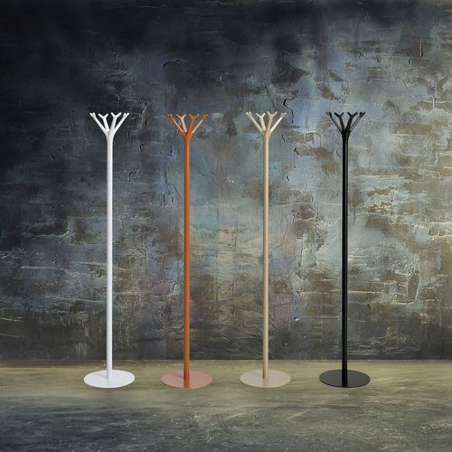 Porte-manteau sur pied - BATTISTA COLOR - Caimi Brevetti SpA - contemporain / en aluminium / en acier peint