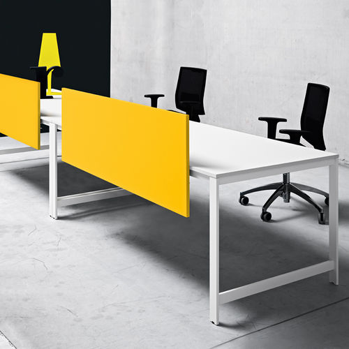 Séparateur de bureau sur bureau - K_WORD - Manerba - en verre / stratifié