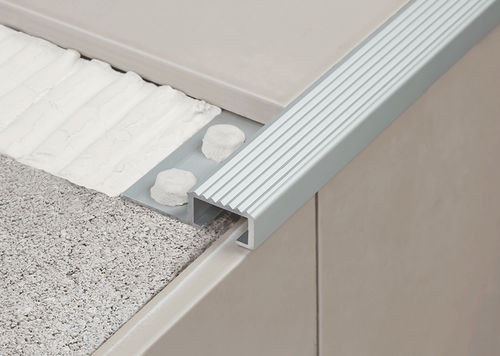 Nez de marche en aluminium - NOVOPELDAÑO® 4 ALUMINIO - EMAC - antidérapant