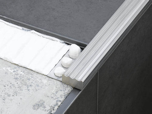 Nez de marche en inox - NOVOPELDAÑO® 4 ACERO INOX. - EMAC - antidérapant