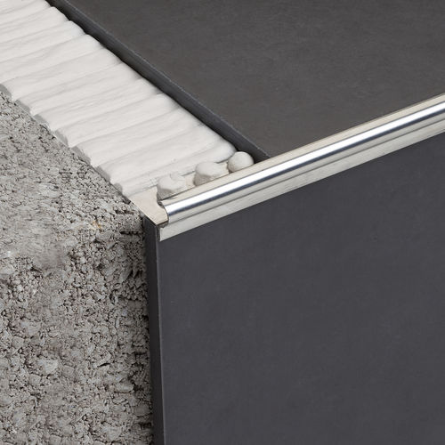 Nez de marche en inox - NOVOPELDAÑO® ÉPOCA ACERO INOXIDABLE - EMAC