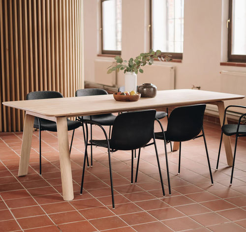 Table à manger contemporaine - FORUM - JAVORINA - en chêne / en noyer / en bois huilé
