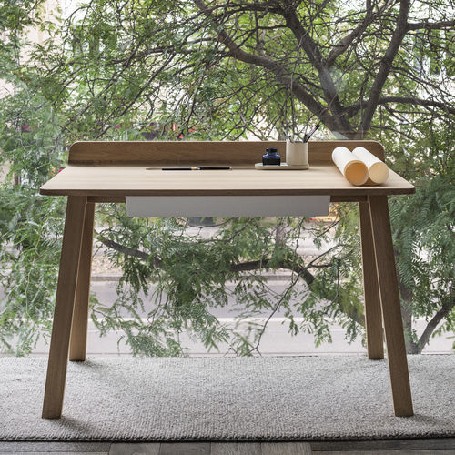 Bureau sur pied - DO120 - JAVORINA - contemporain / en chêne / en noyer