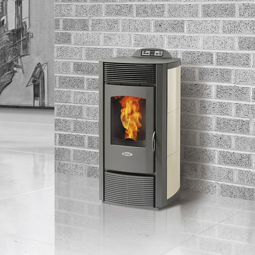 Poêle à granulés - ZC12 - FAIR srl - 0 - 5 kW / 5 kW - 10 kW / 12 kW