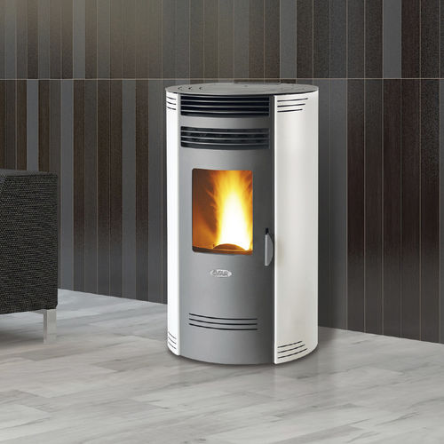 Poêle à granulés - BIO80Q - FAIR srl - 0 - 5 kW / 5 kW - 10 kW / à poser