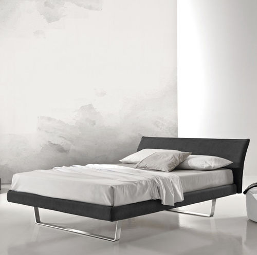 Lit double - ZEN - GIESSEGI - contemporain / tapissé / avec tête de lit