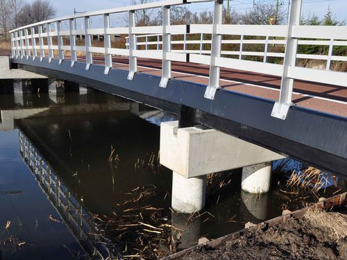 Pont en acier - FRP - Janson Bridging - routier / préfabriqué