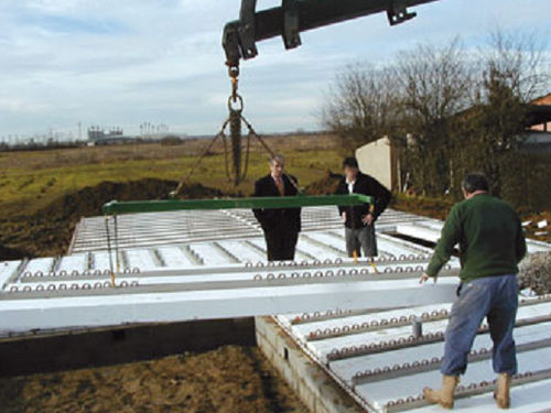 Dalle de plancher en béton - SEACISOL - SEAC - en polystyrène / en béton précontraint / isolant