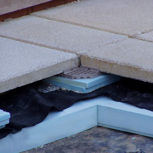 Plancher technique en béton - Nitterhouse - à haute résistance / drainant / d'extérieur