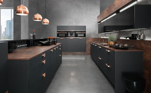 Cuisine contemporaine - TOPAZ - rational einbaukuechen - en placage de bois / en bois laqué / en métal