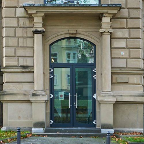 Porte d'entrée - D 72 RL - heroal - en aluminium / battante / contemporaine