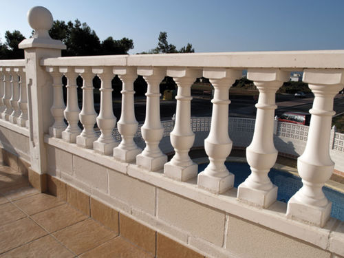 Balustrade en pierre reconstituée - VERONA - Verniprens - d'extérieur / pour balcon / pour terrasse