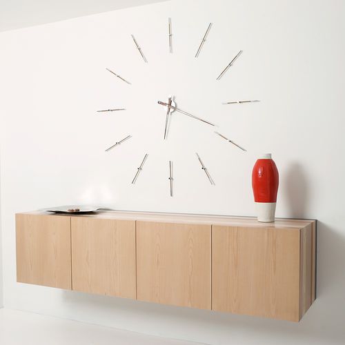 Horloge contemporaine - MERLÍN - NOMON - murale / analogique / en noyer