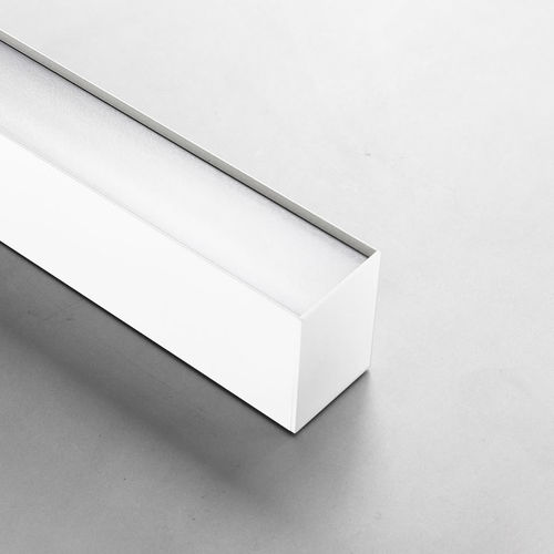 Profil éclairant suspendu - LAMIS - led luce dintorni srl - mural / au plafond / à LED