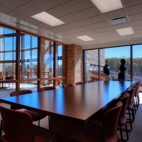 Panneau acoustique pour plafond - FROST™ BASIC - USG - en fibre minérale / géométrique / texturé