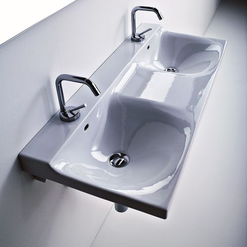 Vasque suspendue - BUDDY - Ws Bath Collections - en céramique / avec mitigeur / double