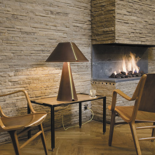 Lampe de table - EL SENOR - Formagenda - en cuir / contemporaine / d'intérieur
