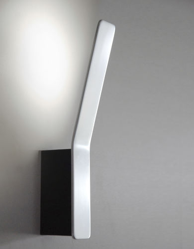 Applique murale contemporaine - TAPE LINEAR - Formagenda - d'intérieur / en aluminium / linéaire