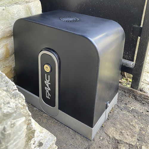 Automatisme pour portail coulissant - C720 24V - FAAC