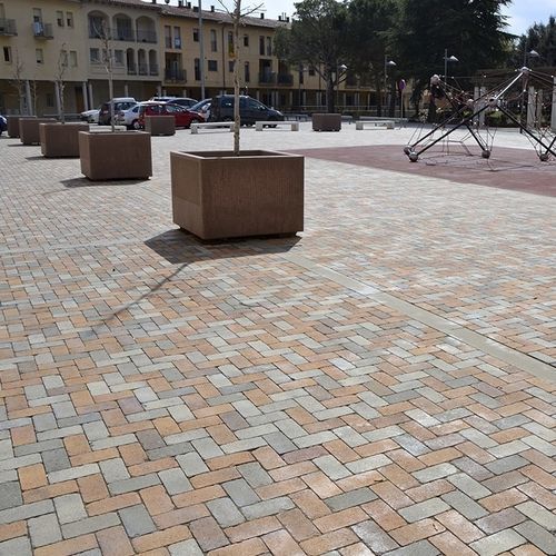 Pavé en béton - TEGULA® SIX - Breinco - d'extérieur / de terrasse / pour entrée