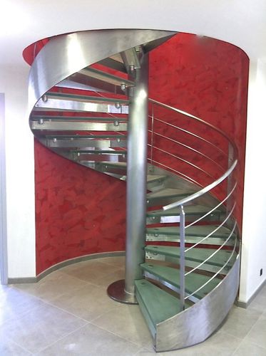 Escalier en colimaçon - HURRICANE - Trescalini - hélicoïdal / circulaire / à marches en acier inox