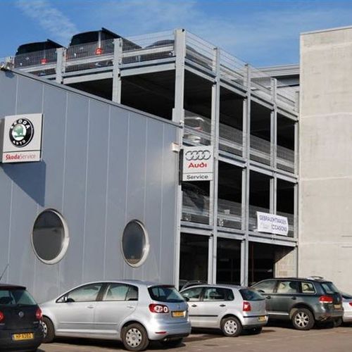 Bâtiment préfabriqué - MULTI-STOREY CAR - ASTRON - modulaire / en acier galvanisé / ossature métallique