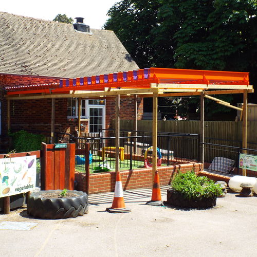 Pergola autoportée - COSPILOUVRE  - COSPICON  SA - adossée / en aluminium peint / à lames orientables