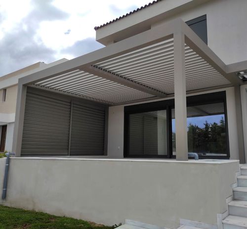 Pergola adossée - CospiBio - COSPICON  SA - en aluminium / à lames orientables / à lames brise soleil