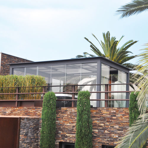 Pergola autoportée - R-SKY - Azenco Groupe - adossée / en aluminium thermolaqué / en verre