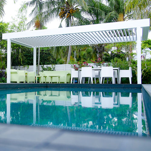 Pergola autoportée - R-BLADE - Azenco Groupe - adossée / en aluminium thermolaqué / à lames orientables