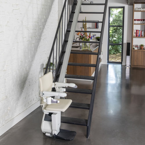 Fauteuil monte-escalier d'intérieur - 1100 - Garaventa Lift - résidentiel / motorisé