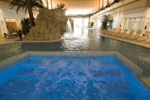Piscine d'extérieur - CEMI - pour centre de bien-être / enterrée / en béton