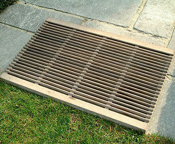 Grille de drainage pour espace public - PORTICI - Collstrop Garden