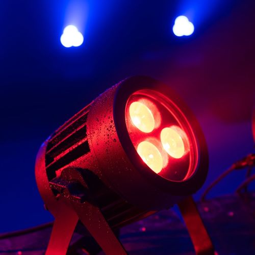 Projecteur lyre IP65 - QCL - Steinigke Showtechnic GmbH - LED RGBW / pour éclairage de scène / pour le secteur événementiel